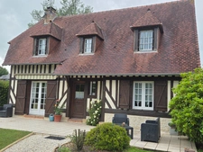 Charmante maison Normande de 135 M2 avec colombages et grand sous-sol 3 chambres à 15mn de Deauville