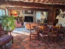 Propriété à vendre avec une maison de 157 M2 et une annexe avec un potentiel intéressant de 86 M2 BLANGY LE CHATEAU (14)