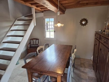 Maison de charme de 100 M2, 5 pièces 3 chambres avec une piscine et annexe sur un terrain de 4700 M2 à BONNEVILLE LA LOUVET (14)