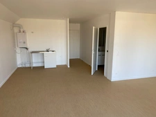 Appartement 2 pièces HONFLEUR (14) avec balcon et vue sur le pont de Normandie 