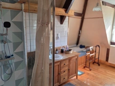 Propriété à vendre avec une maison de 157 M2 et une annexe avec un potentiel intéressant de 86 M2 BLANGY LE CHATEAU (14)