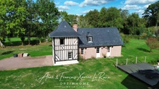 Maison de charme de 100 M2, 5 pièces 3 chambres avec une piscine et annexe sur un terrain de 4700 M2 à BONNEVILLE LA LOUVET (14)