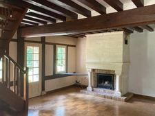 belle chaumière de caractère sur un terrain arboré avec une annexe et un bâtiment sur un terrain de 5200 M2 