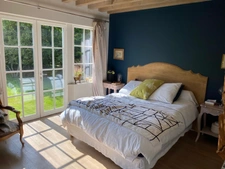 Maison de charme de 175 M2 8 pièces 4 chambres avec piscine extérieure chauffée dans la zone de SAINT ANDRE D'HEBERTOT (14)