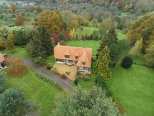 Propriété à vendre avec une maison de 157 M2 et une annexe avec un potentiel intéressant de 86 M2 BLANGY LE CHATEAU (14)