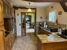 Maison de caractère avec colombages de 155 M2 avec 4 chambres avec une annexe 49 M2 sur 5000 M2 terrain