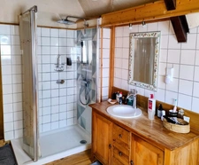 Propriété à vendre avec une maison de 157 M2 et une annexe avec un potentiel intéressant de 86 M2 BLANGY LE CHATEAU (14)