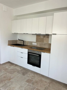 Appartement T2 totalement rénové de 40 M2 à 250 M à pied de la mer et proche de l'hippodrome de Deauville