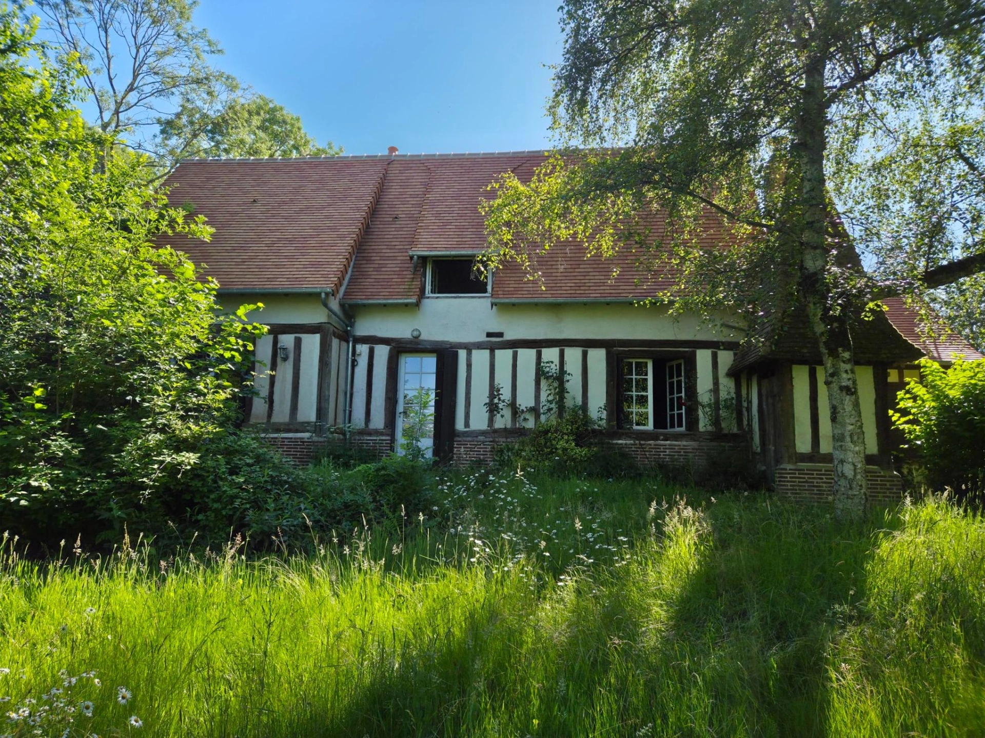 Maison 8 pièces 196 m² · à Bailleul la Vallee · 196 m² · 399 000 €