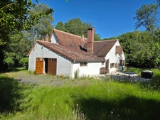 Maison spacieuse à vendre 8 pièces 4 chambres à BAILLEUL LA VALLEE sur un terrain de 1 hectare