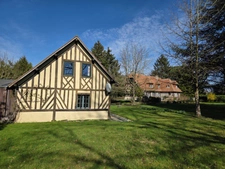 Propriété à vendre avec une maison de 157 M2 et une annexe avec un potentiel intéressant de 86 M2 BLANGY LE CHATEAU (14)