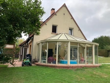 Belle Maison lumineuse de 138 M2 en bon état pas de travaux à prévoir sur un terrain de 6200 M2 à 12mn de pont L'Evêque