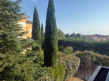 Studio meublé tout équipé avec grande terrasse 