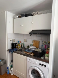 Appartement à vendre 2 pièces EGUILLES (13)