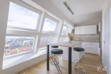 CHAMALIERES : APPARTEMENT D'EXCEPTION AVEC BEAUX VOLUMES ET VUE