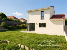 LEMPDES PROCHE CLERMONT : MAISON CONTEMPORAINE 108 M²