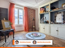 CLERMONT-FERRAND CENTRE : APPARTEMENT DE CHARME AVEC VUE DEGAGEE