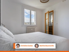 CHAMALIERES : T2 LUMINEUX AVEC BALCON ET VUE DEGAGEE