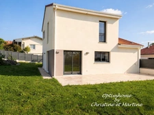 LEMPDES PROCHE CLERMONT : MAISON CONTEMPORAINE 108 M²