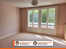 CHAMALIERES : APPARTEMENT T3 TRAVERSANT AVEC BALCON, GARAGE ET CAVE