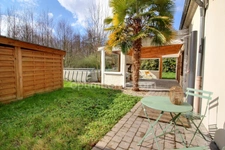Maison / plain pied / Jardin / 4 chambres / piscine / 60410