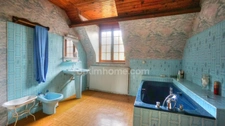 Maison de caractère à rénover / 200 m² habitables, Lisière de forêt, 5 chambres, plain-pied / sous-sol total / Senlis / Fleurines