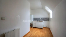 PONT SAINTE MAXENCE -Proche Centre-ville & Gare - Appartement T3 - 60 m²- Parking double