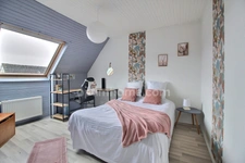 Maison familiale 135 m² – 4 chambres – Jardin – Garage - SENLIS 