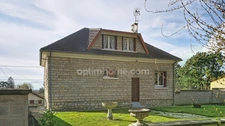 Maison individuelle 5 pièces / 3 chambres / sous sol / jardin / senlis / 7 kms