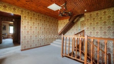 Maison de caractère à rénover / 200 m² habitables, Lisière de forêt, 5 chambres, plain-pied / sous-sol total / Senlis 