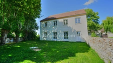 Maison / 3 Chambres / Jardin / RE2020 / 2025 / Senlis / Fleurines