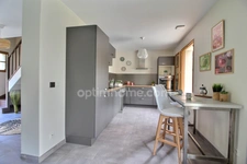 Maison / plain pied / Jardin / 4 chambres / piscine / 60410
