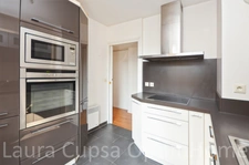 CHATILLON T6 ANDRE MALRAUX - 7 MIN METRO L13 - 4P DERNIER ETAGE - CALME - VUE DEGAGEE - 79,40 M² CARREZ - 82,3 M² AU SOL - 5 MIN CENTRE VILLE - RESIDENCE DE STANDING - ASCENSEUR - CAVE- DOUBLE PARKING