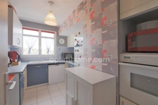 EAUBONNE (95, VAL D'OISE) : Duplex 5 pièces F5/T5 - 94,94 m² (env 109 m² au sol) + balcon-terrasse env 13 m² + 2 stationnements en sous-sol + cave