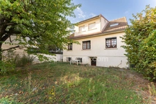 HOUILLES, YVELINES (78) - Maison individuelle 172 m² habitables - 8 pièces - 5 chambres - sous-sol total de 106 m² 
