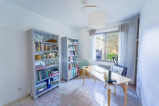 SAINT-PRIX (VAL D’OISE 95) Maison individuelle - 6 pièces principales – 4 chambres dont 1 en rdc – 106 m² habitables (117 m² au sol) – garage - parcelle 402 m² - proche toutes commodités