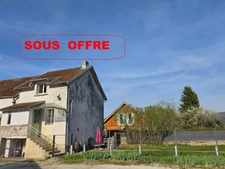 10 minutes NUITS-SAINT-GEORGES : Maison de village T3 avec jardin et atelier