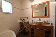 Maison familiale T6 avec terrasse sud-ouest et terrain clos – Proche Nuits Saint-Georges
