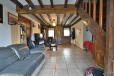 Maison rénovée T6 à vendre à 10 minutes de Nuits-Saint-Georges – Charme de l’ancien et confort moderne