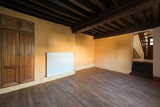 Appartement T2 en duplex loué – Proximité centre-ville de Nuits-Saint-Georges