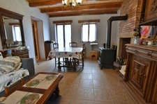 Maison ancienne 4 pièces avec terrain arboré de 1 907 m² à Auvillars-sur-Saône