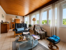 Chenôve - Maison 4 chambres avec garage et vue dégagée
