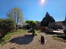 HAUTES COTES – Maison ancienne de caractère avec dépendances, terrasse et jardin clos