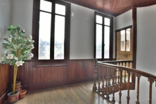 T4 en duplex au cœur de Nuits-Saint-Georges avec parking privatif