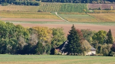 Propriété avec vue imprenable au cœur des Hautes-Côtes entre Gevrey-Chambertin et Nuits-Saint-Georges 
