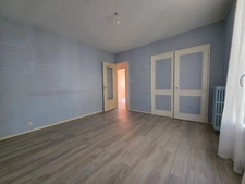 CHENÔVE – Appartement T4 lumineux avec balcon et cave