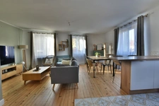 COUCHEY centre – Maison avec studio indépendant et garage