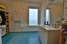 Maison familiale T6 avec terrasse sud-ouest et terrain clos – Proche Nuits Saint-Georges