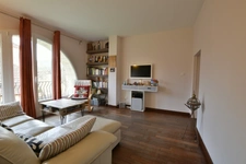 HAUTES COTES – Maison ancienne de caractère avec dépendances, terrasse et jardin clos