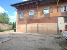  Garage ou petit entrepôt loué – Investissement locatif à Nuits-Saint-Georges
